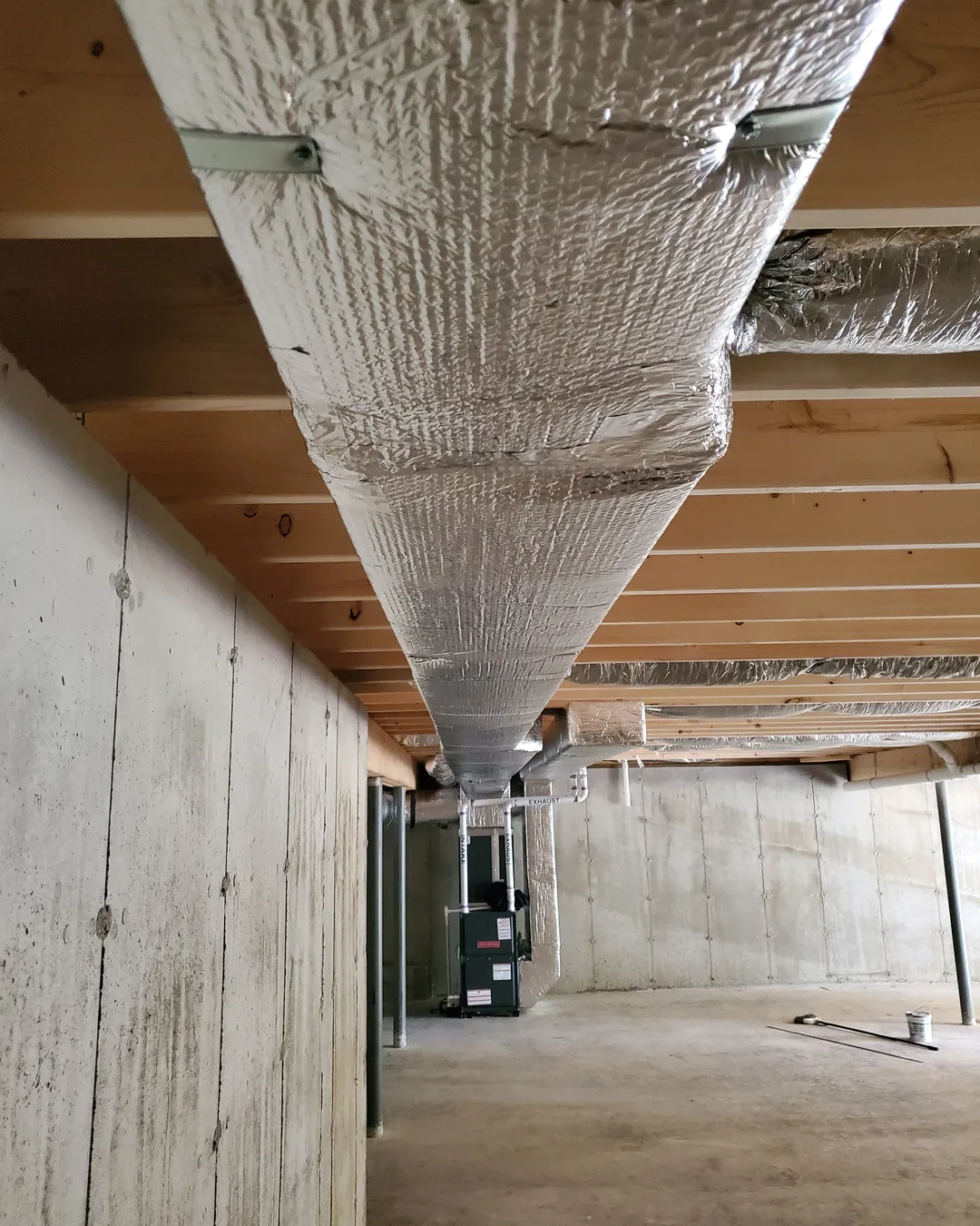 Insulated trunk duct run installed by AirPrime in new construction